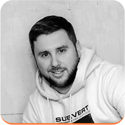 Никита Паникрин